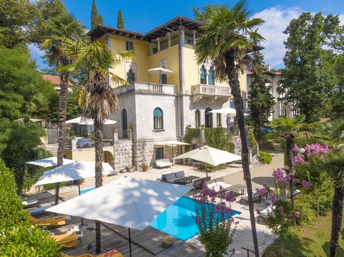 Hotel Villa Astra Lovran Exterior photo